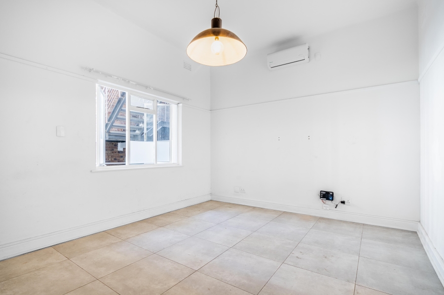 1 Bedroom Property for Sale in Cape Town City Centre Western Cape